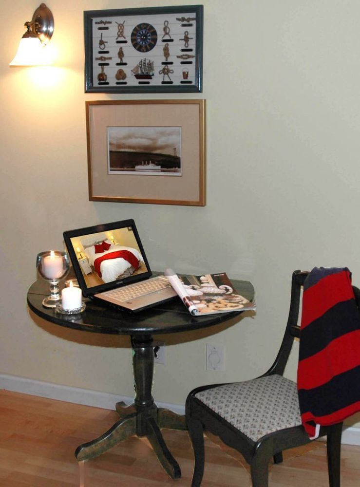 At The Shore Bed And Breakfast Sechelt Dış mekan fotoğraf